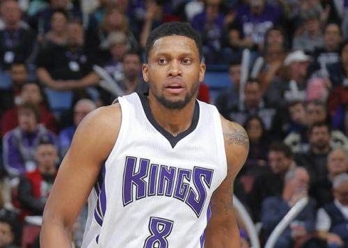 马雷斯卡：我们的丢球很愚蠢，在对方禁区内又浪费了太多机会