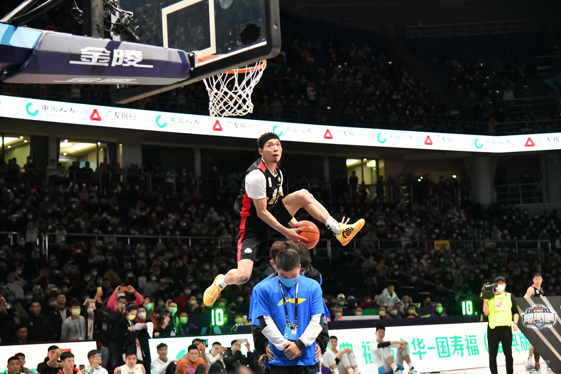 传球节奏 传球节奏